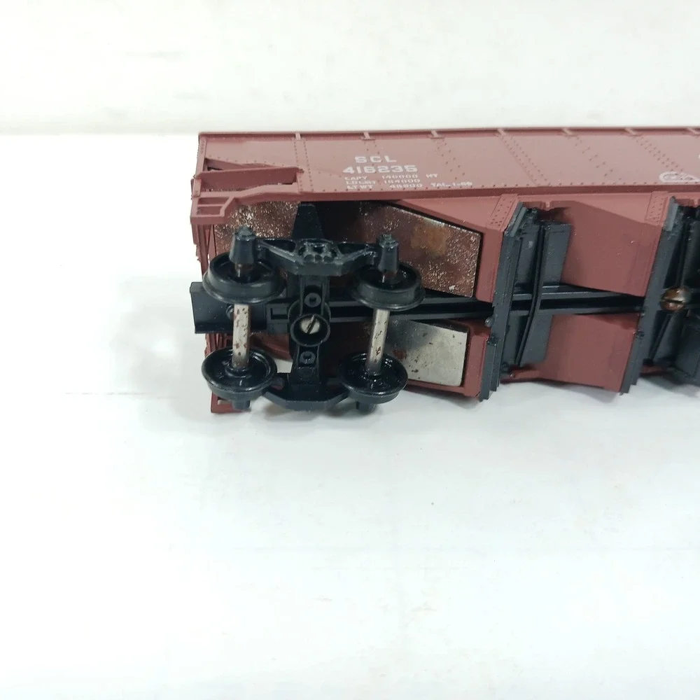 Athearn HO Scale Seaboard Coast Line Hopper Car SCL 416235 Vintage Model Train
